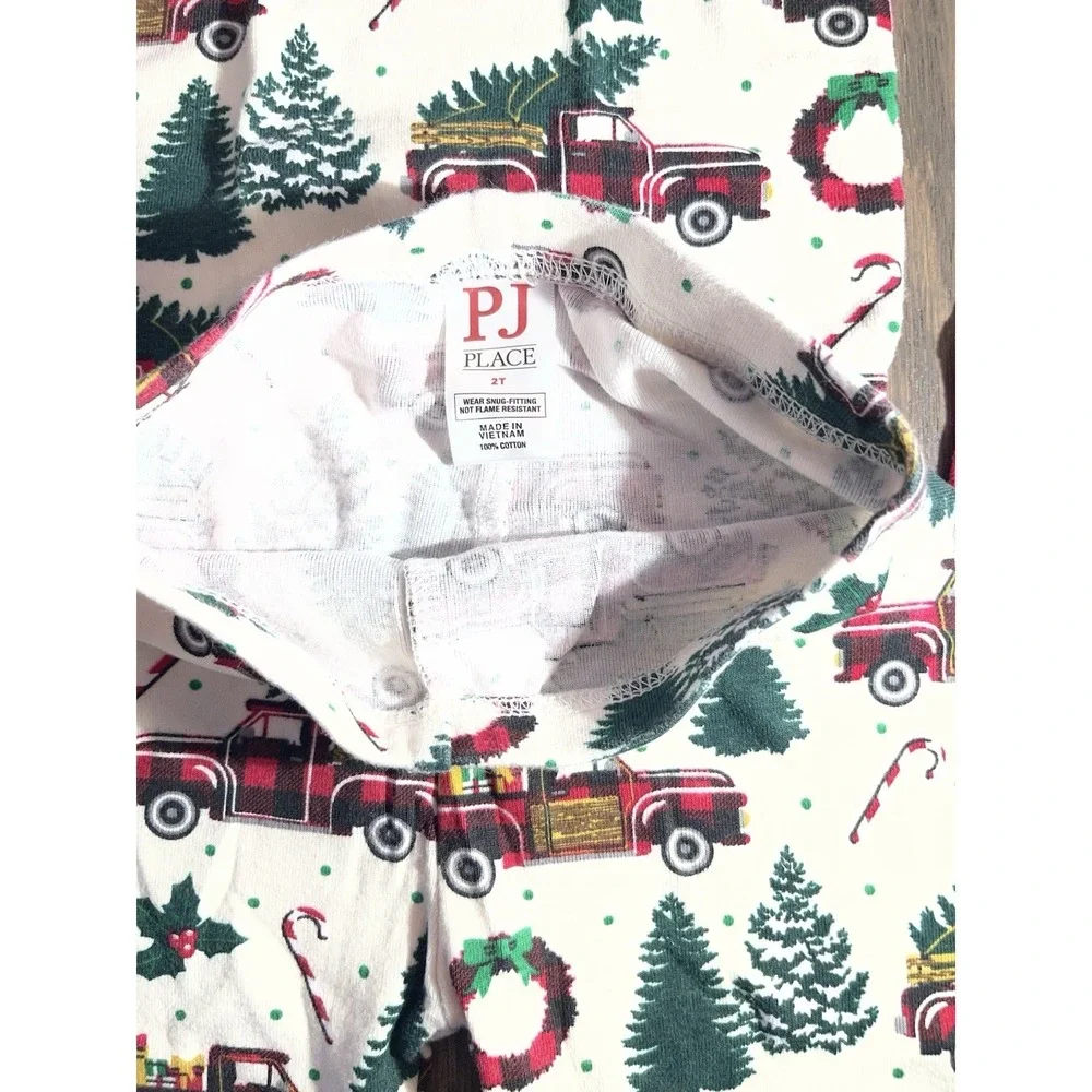 PJ Place 2T Christmas Pajama Set‎ Christmas Tree Truck Candy Cane Wreath
